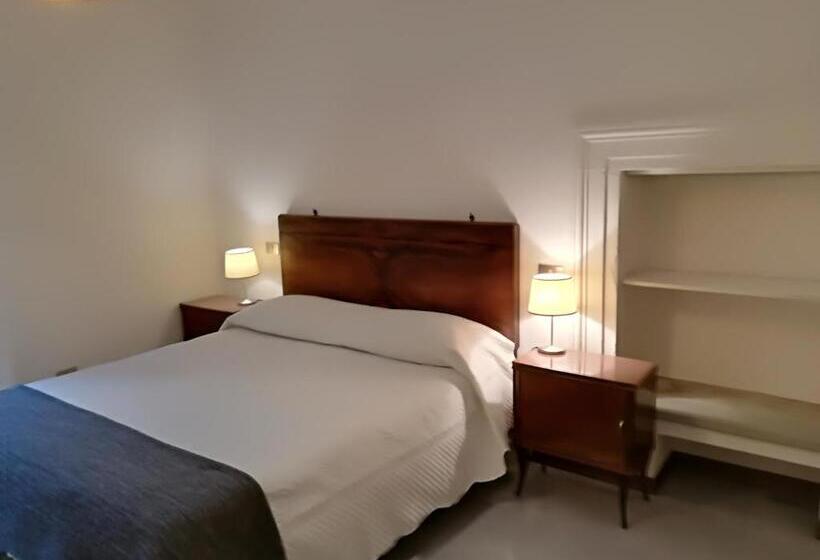 بنسيون Civico 10