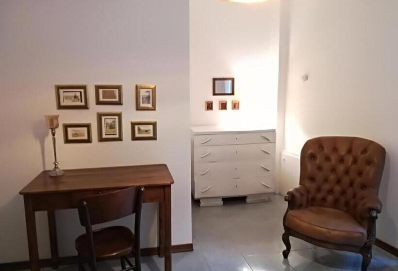 بنسيون Civico 10