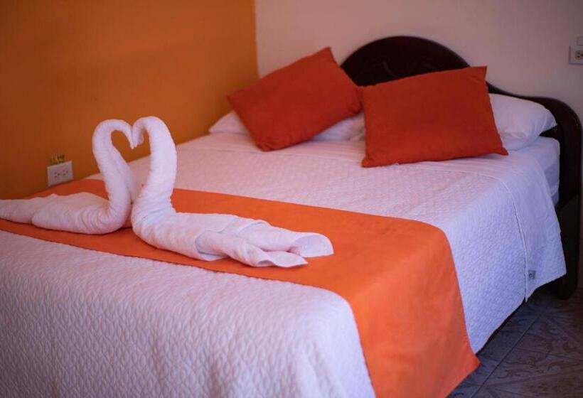 펜션 Hostal Gladismar