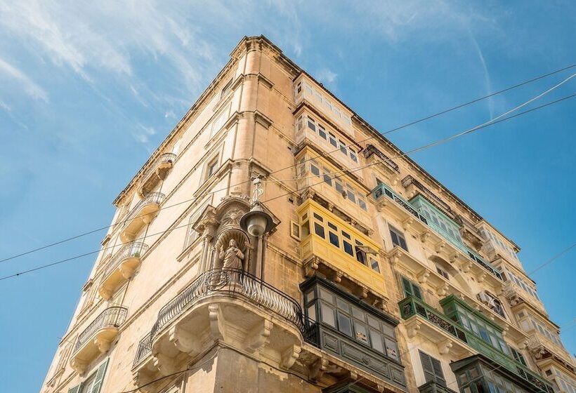 پانسیون Valletta Kampnar City Living