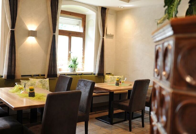 Общежитие Landgasthof Karolinenhöhe