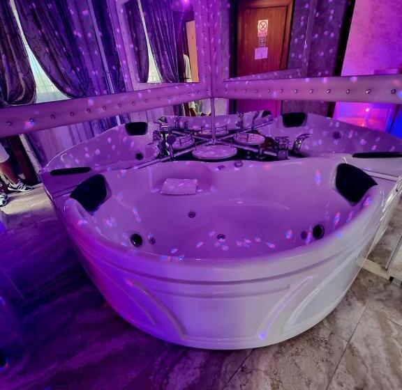 Anadi Hotel Boutique Only Adult