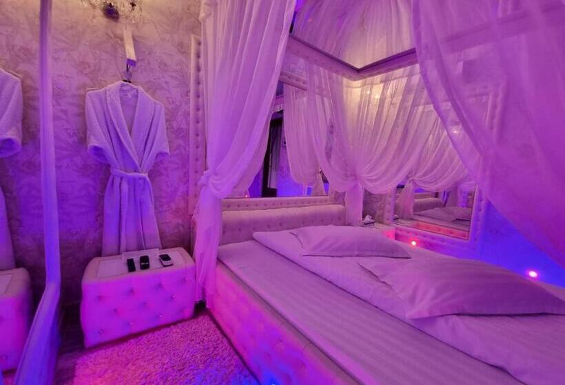 Anadi Hotel Boutique Only Adult