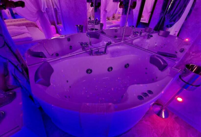 Anadi Hotel Boutique Only Adult