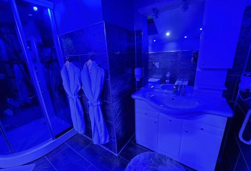 Anadi Hotel Boutique Only Adult