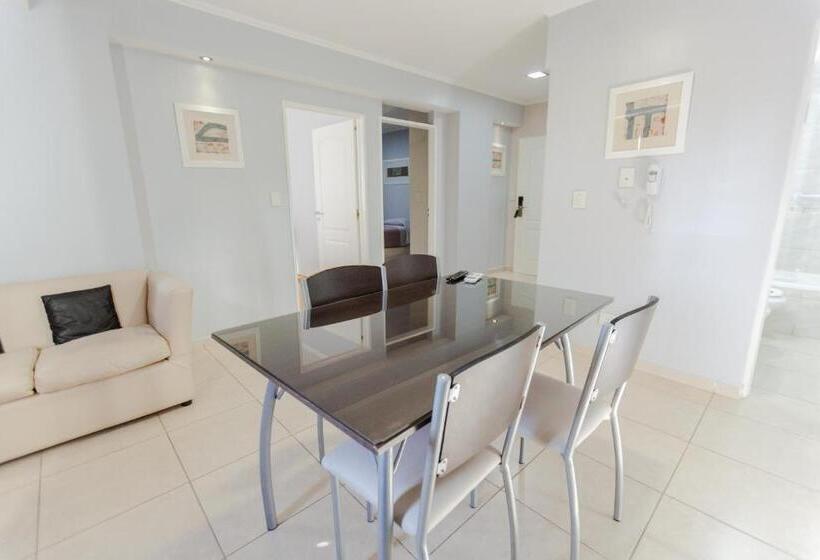 Apart Hotel Rivadavia 815