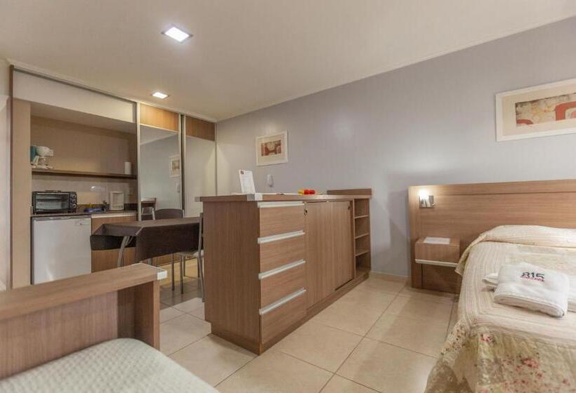 Apart Hotel Rivadavia 815