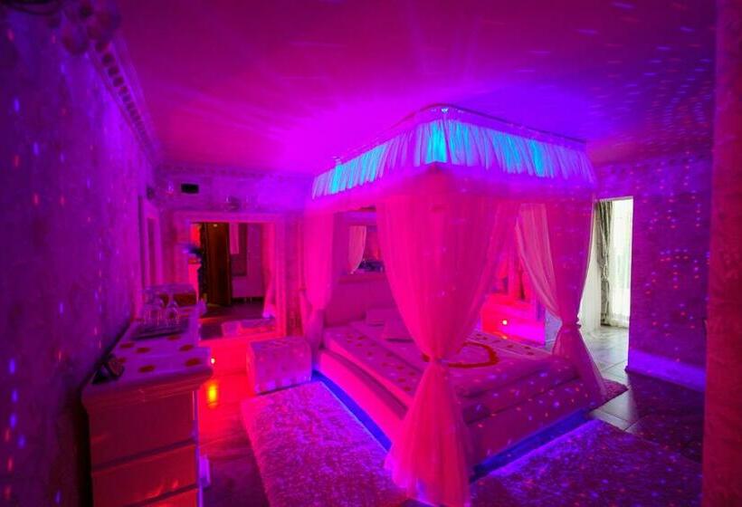 Anadi Hotel Boutique Only Adult