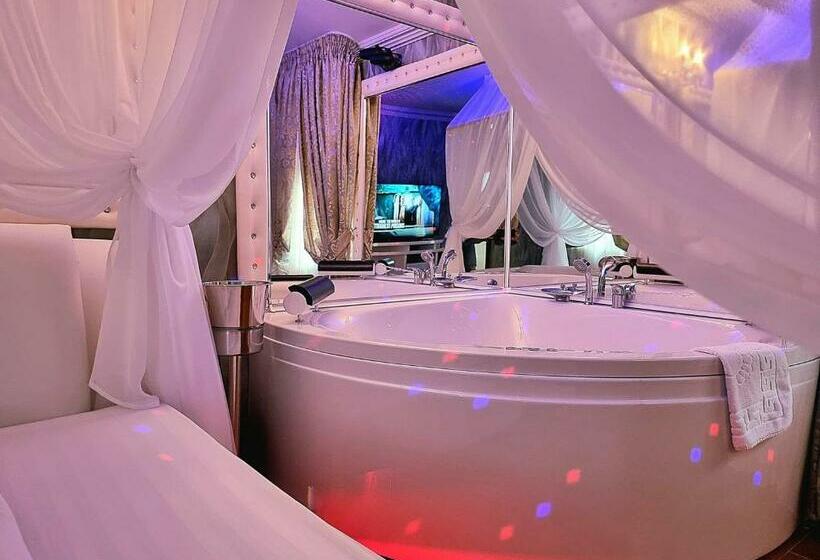 Anadi Hotel Boutique Only Adult