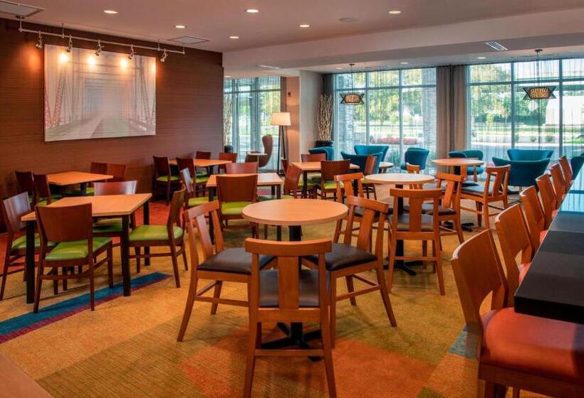호텔 Fairfield Inn & Suites By Marriott Harrisburg International Airport