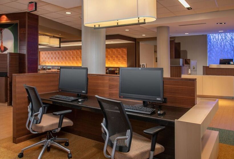 호텔 Fairfield Inn & Suites By Marriott Harrisburg International Airport