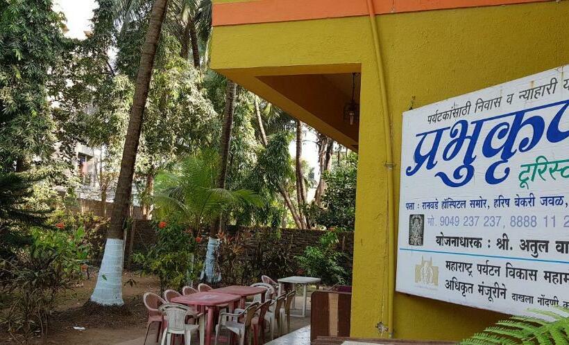 Hotel Prabhukrupa Tourist Farm