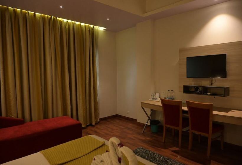 هتل River Retreat