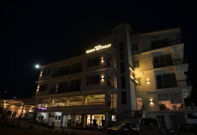 هتل River Retreat