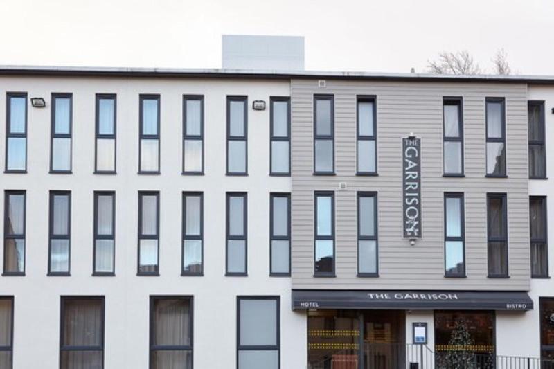 酒店 The Garrison