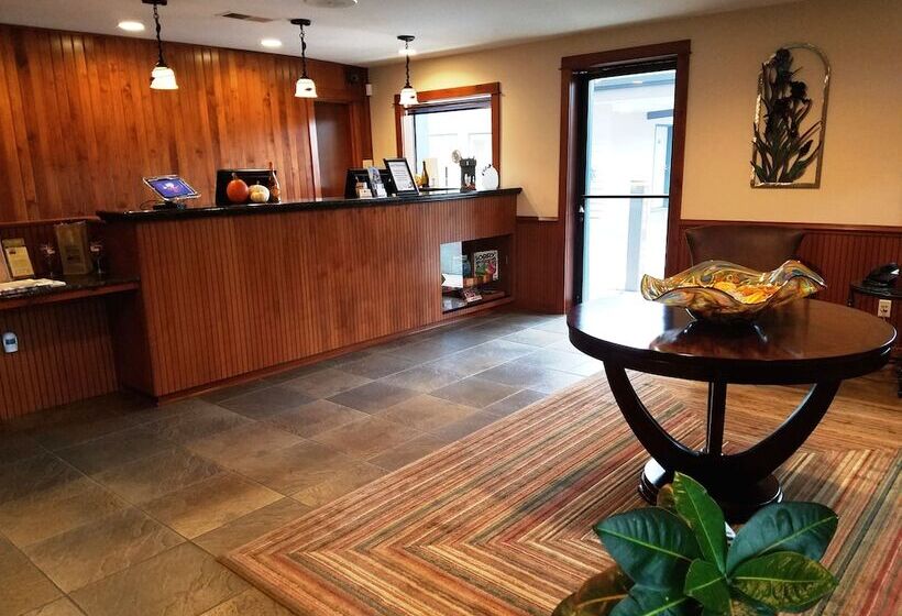 מוטל Redwood Hyperion Suites