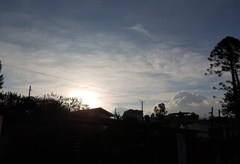 بنسيون Chandrasobana