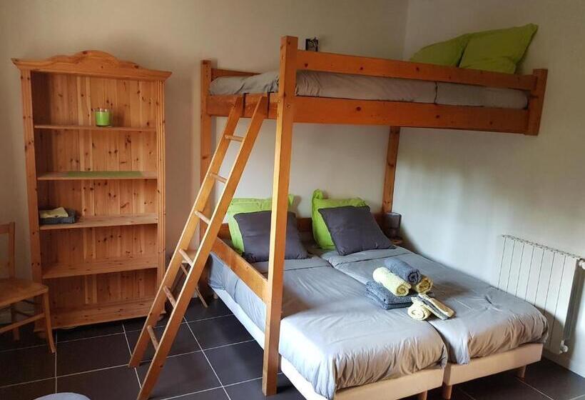 Пансион Corsica Paddock