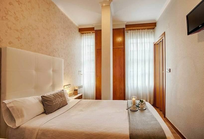 پانسیون Hostal Zahara