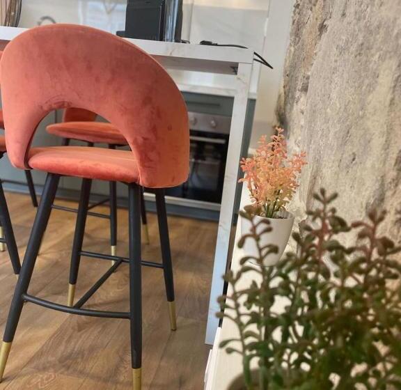 پانسیون Hostal Zahara