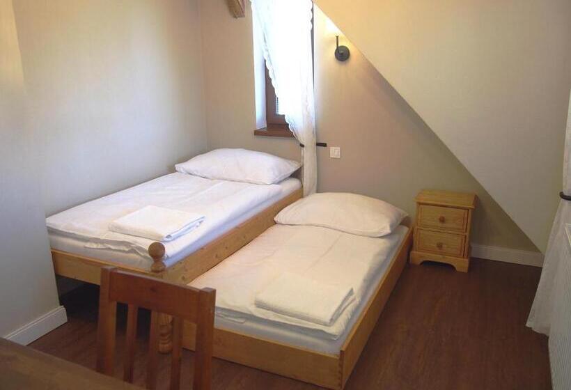 פנסיון Penzion V Peřině