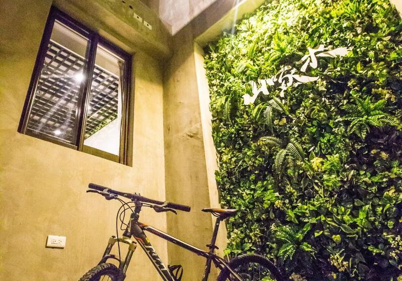 هاستل Central Woods