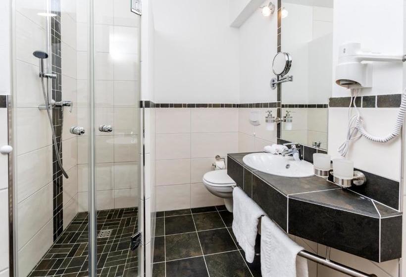 هاستل Gasthof Im Almetal