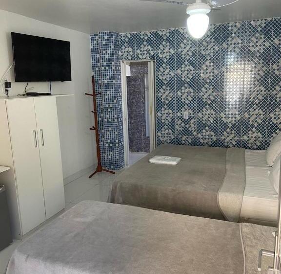 호스텔 Pousada Pinheiro