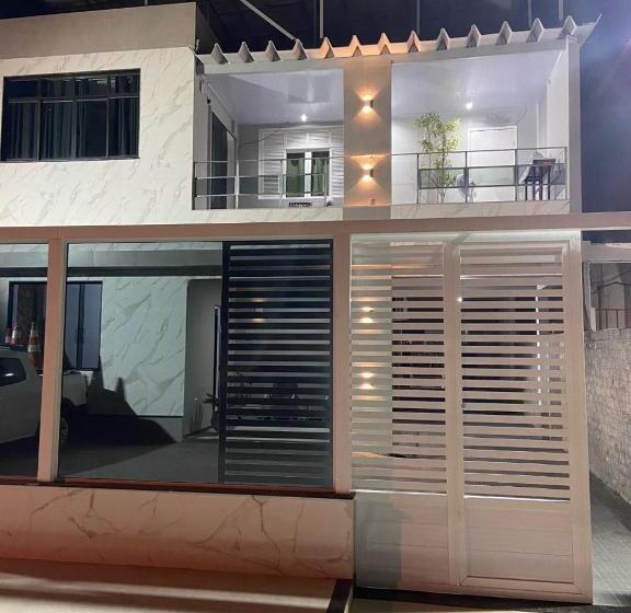 호스텔 Pousada Pinheiro