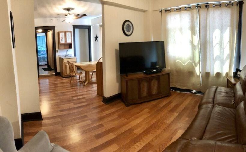 فندق صغير Trucountry Inn