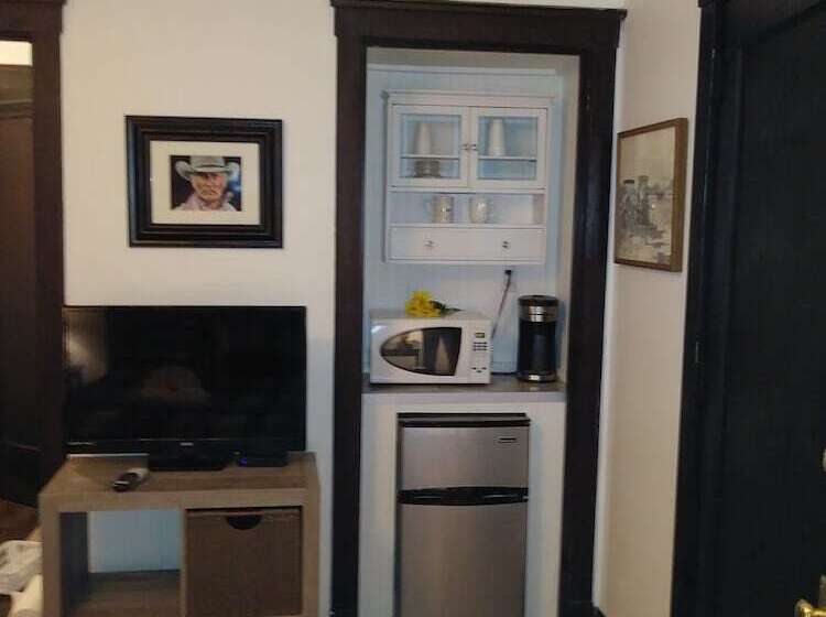 فندق صغير Trucountry Inn