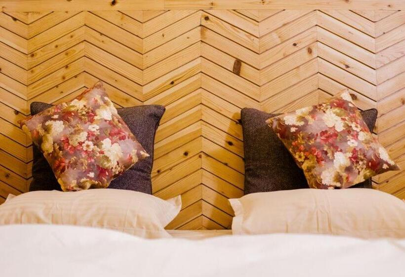 ベッドアンドブレックファースト Aaramgah