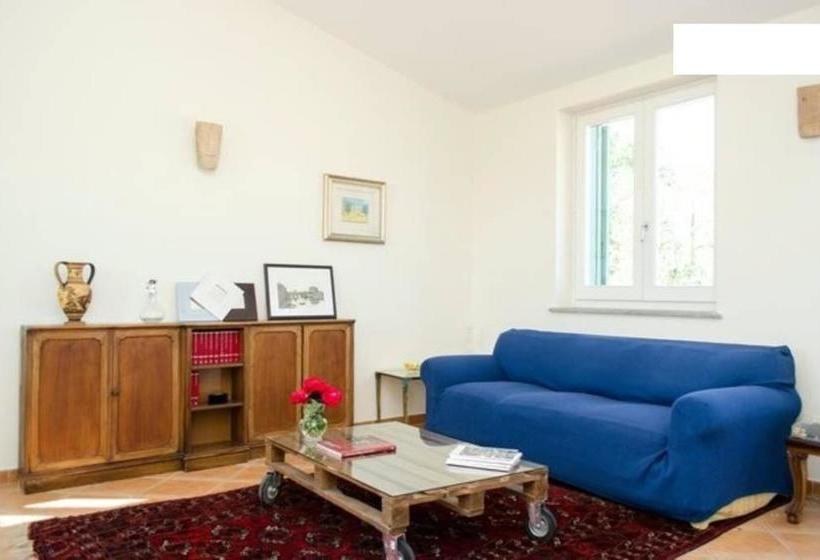 ベッドアンドブレックファースト La Piccola Fattoria