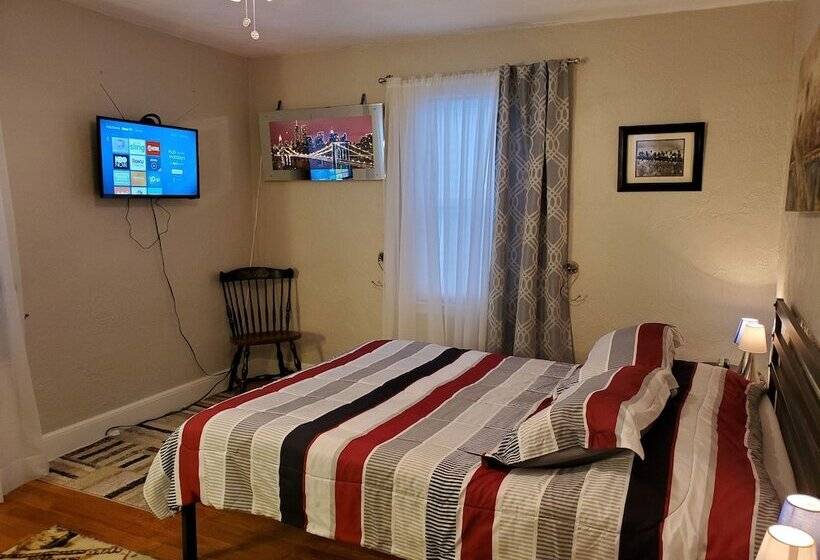 مبيت وإفطار Natalie House   Boston