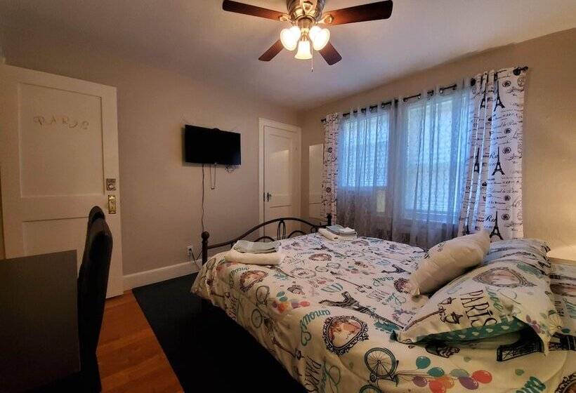 مبيت وإفطار Natalie House   Boston