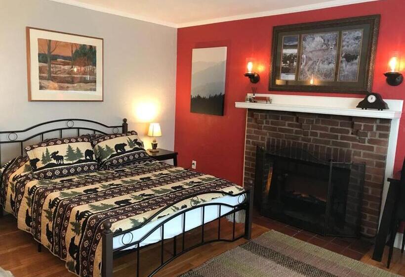 مبيت وإفطار Natalie House   Boston