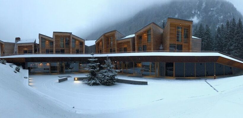 호텔 Aethos Monterosa