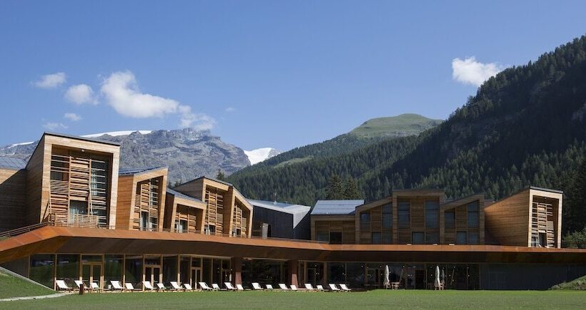 호텔 Aethos Monterosa