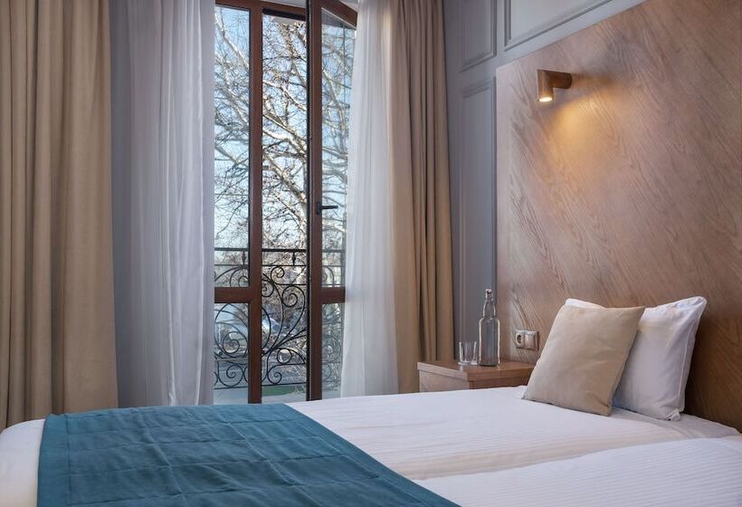 هتل Boomerang Boutique