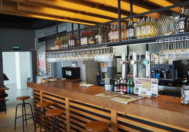 Easyhotel Barcelona Fira