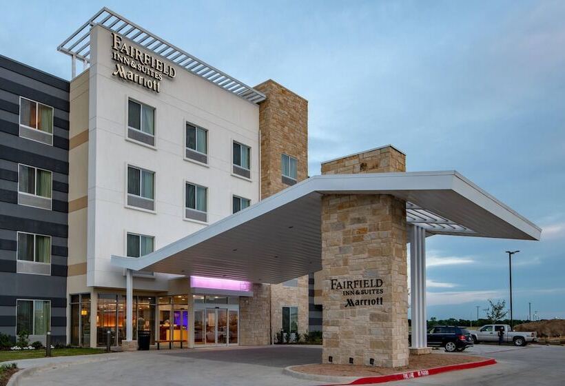 בית מלון כפרי Fairfield Inn & Suites By Marriott Terrell