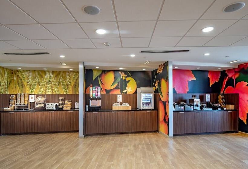 בית מלון כפרי Fairfield Inn & Suites By Marriott Terrell