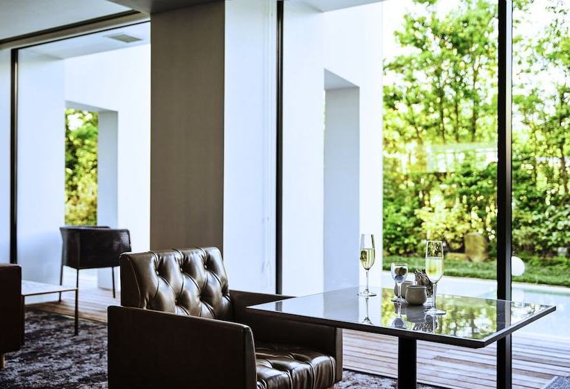 Garden Terrace Saga Hotel & Resorts