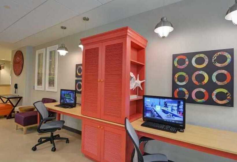 酒店 Home2 Suites By Hilton Hilton Head