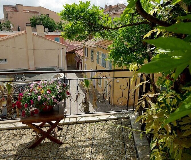 Отель L Atmosphere