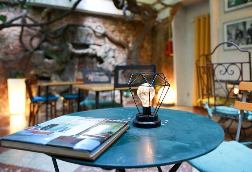 Отель L Atmosphere