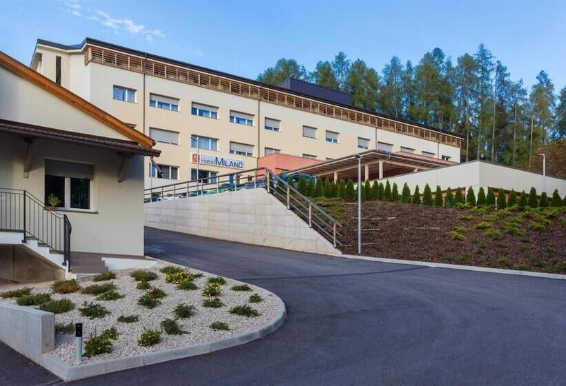 فندق Milano