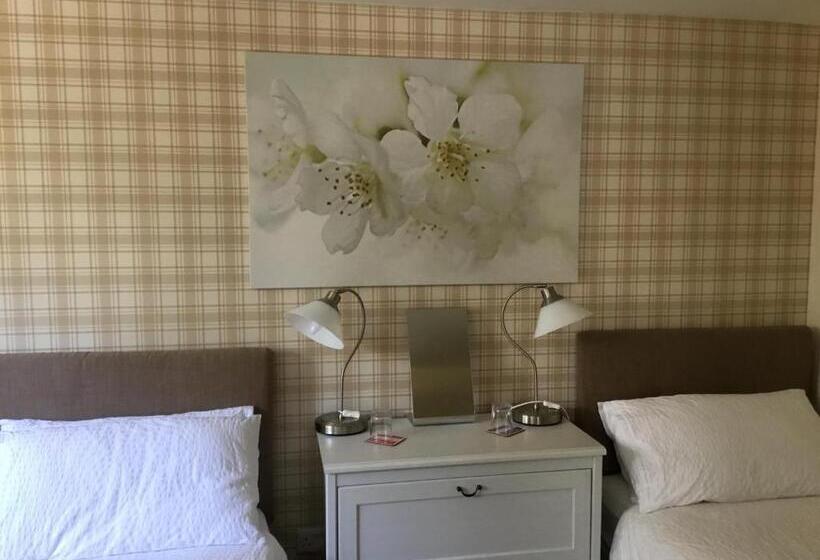 Ingleneuk Bed And Breakfast