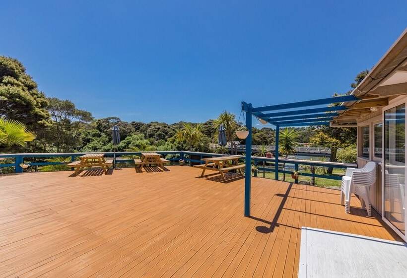 모텔 Riverside Lodge Paihia