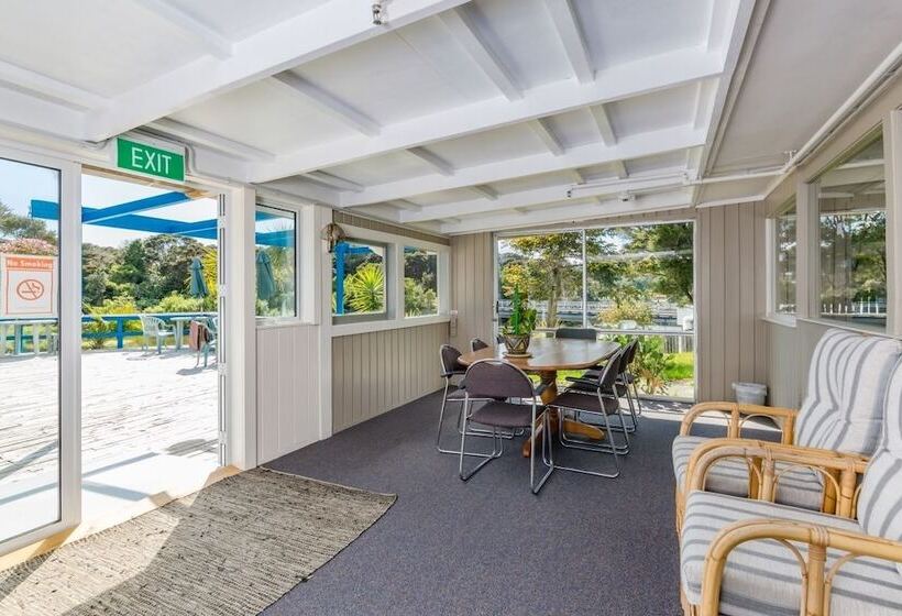 모텔 Riverside Lodge Paihia